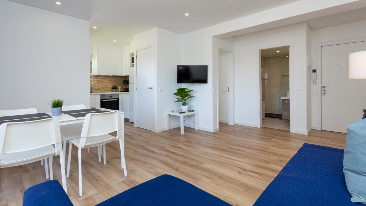 Bright & Charming 1Bdr Apartment W/ Pool By Lovelystay 维拉摩拉 外观 照片